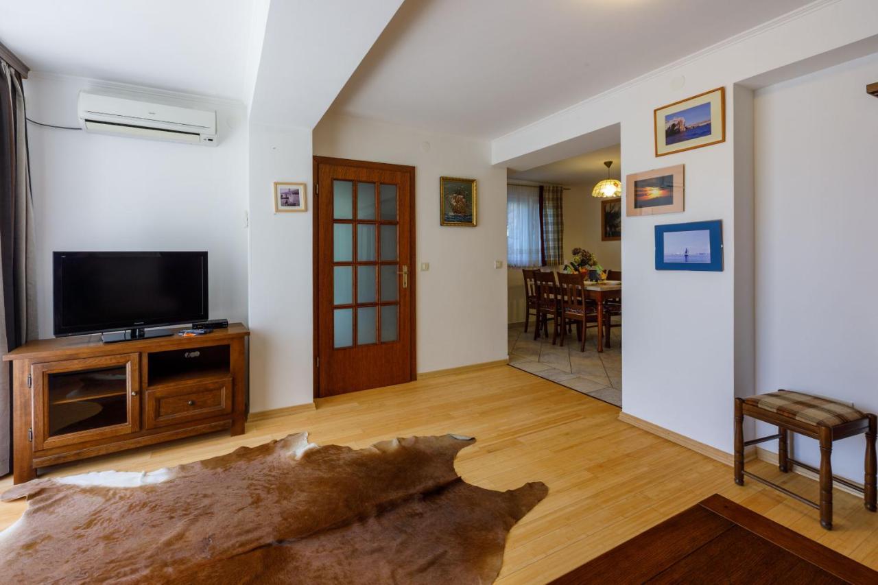 Apartments Robic Selce Kültér fotó
