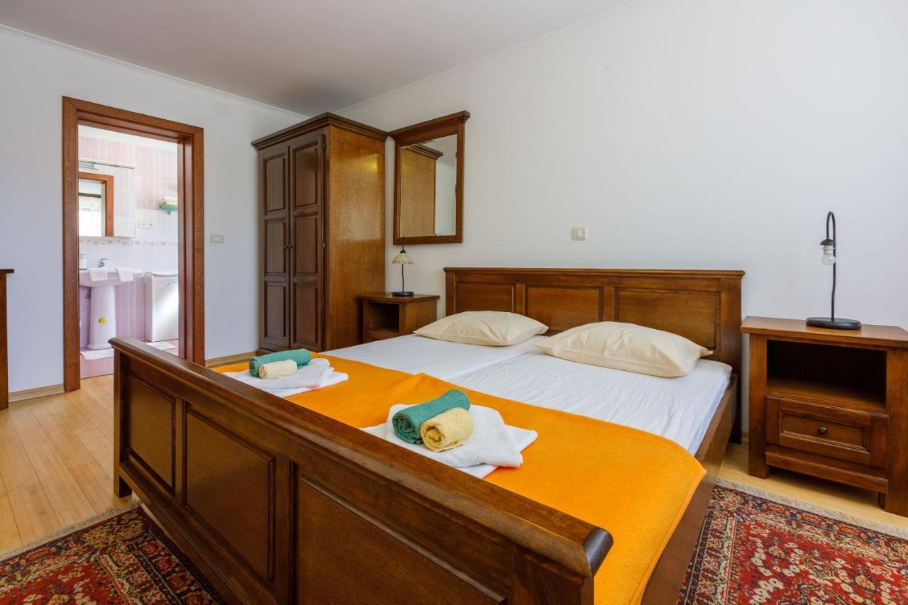 Apartments Robic Selce Kültér fotó