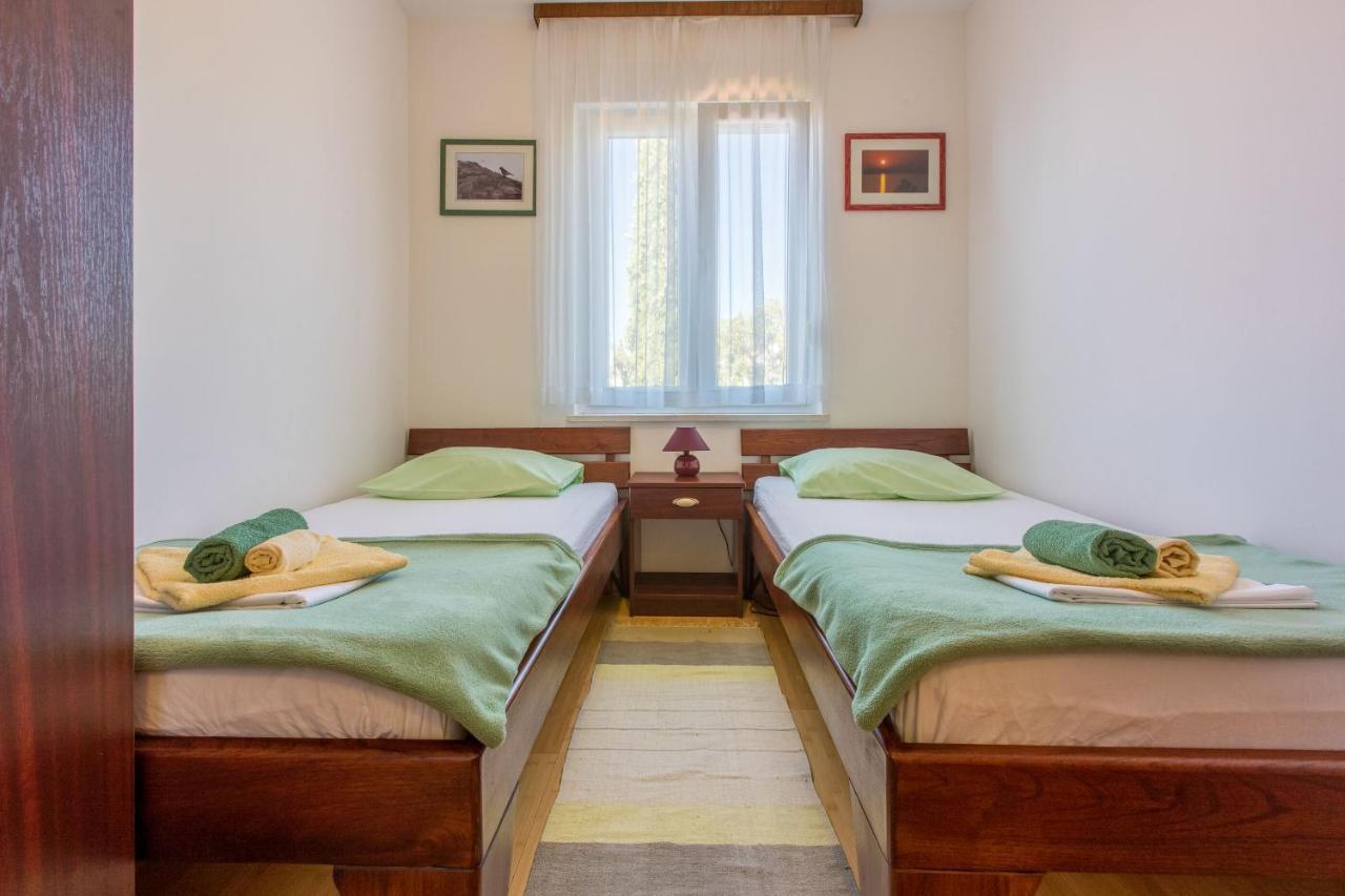 Apartments Robic Selce Kültér fotó